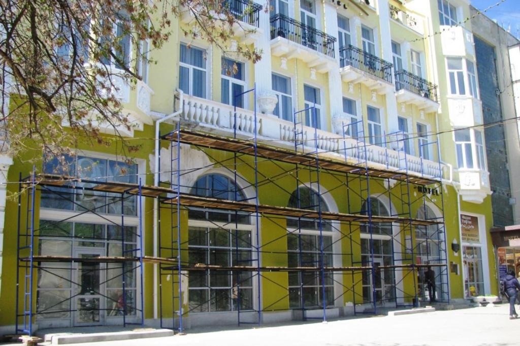 ремонт фасада отеля